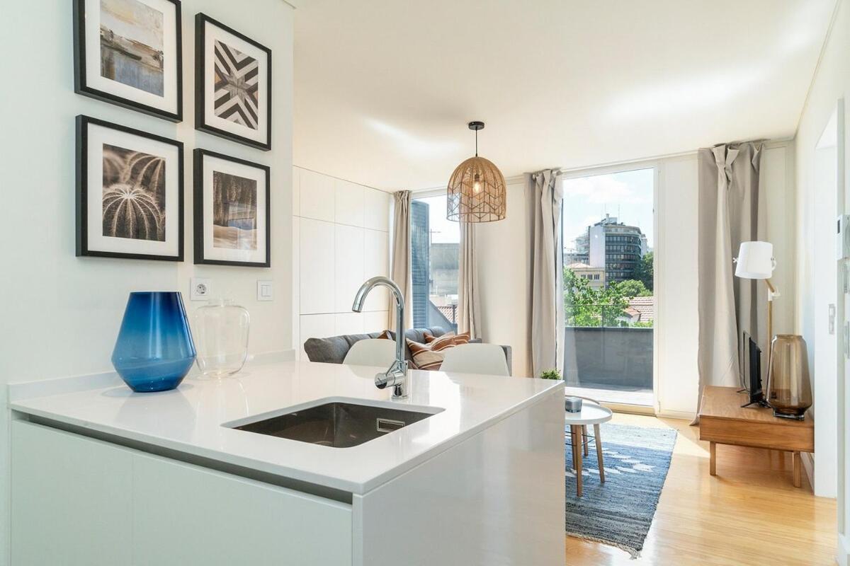 Modern 1 Bedroom Lisbon Apartment With Balcony Eksteriør bilde